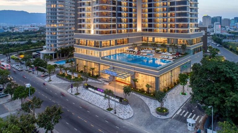 MELIÁ VINPEARL DANANG RIVERFRONT