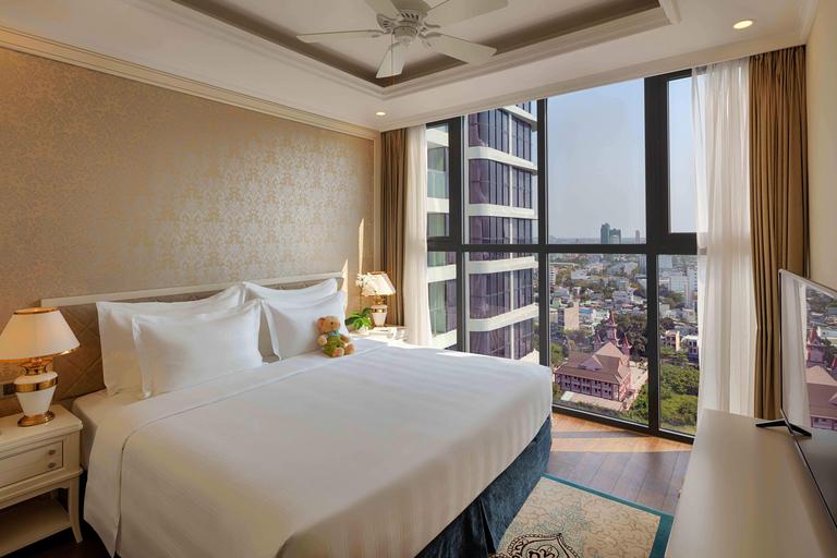 Meliá Vinpearl Danang Riverfront