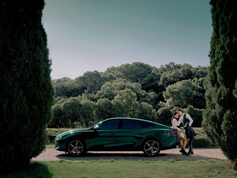 MG7 1.5T LUX