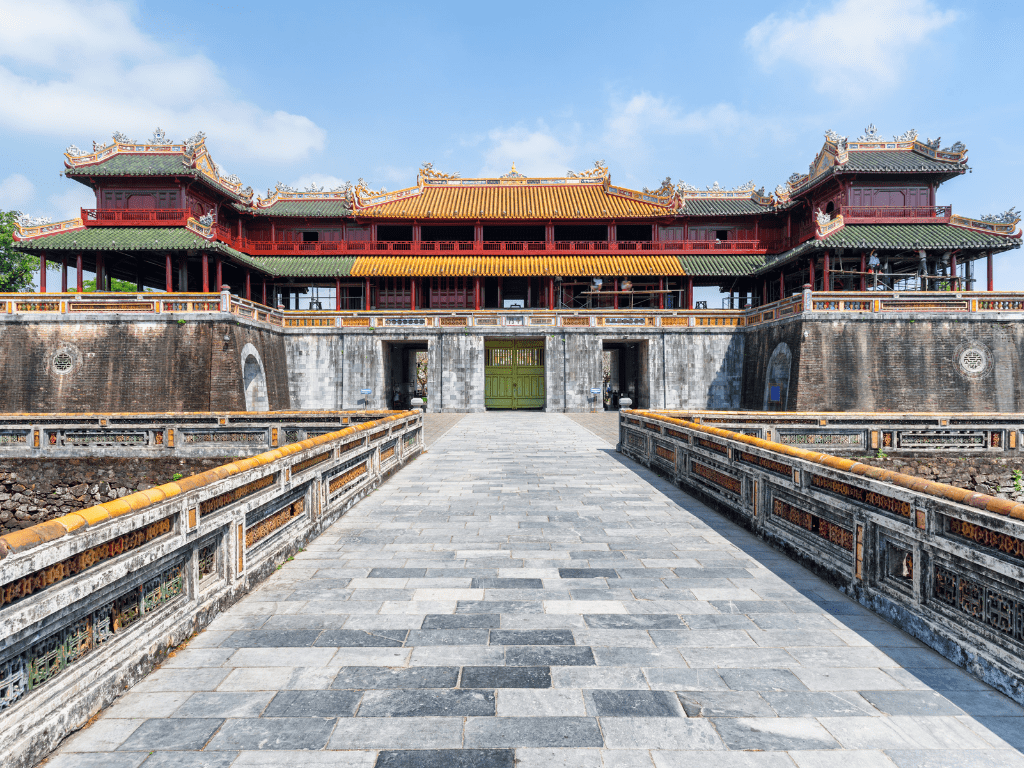 Những địa điểm không thể bỏ lỡ khi đến Huế