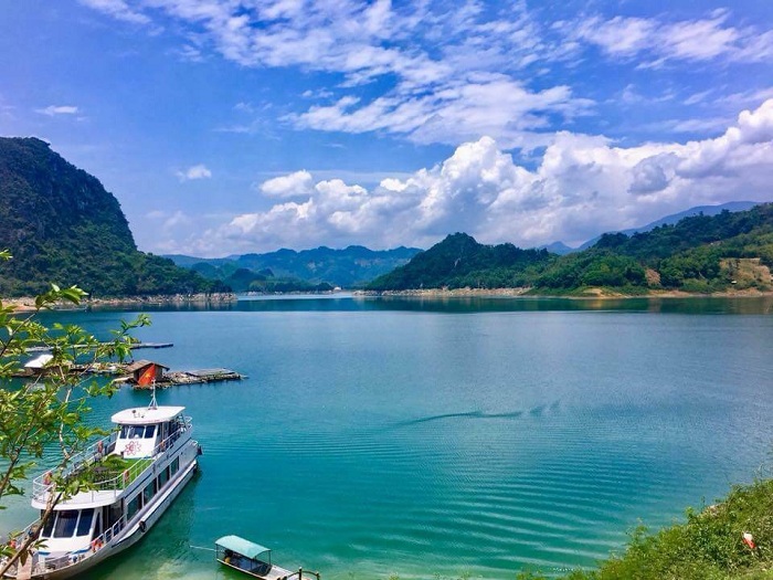 Thời điểm đẹp nhất khi du lịch Hòa Bình