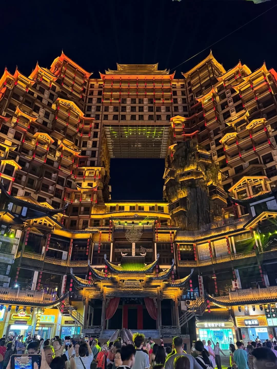 HÀ NỘI - TRƯƠNG GIA GIỚI - PHƯỢNG HOÀNG CỔ TRẤN – VIÊN GIA GIỚI - VŨ LĂNG NGUYÊN 6 NGÀY 5 ĐÊM