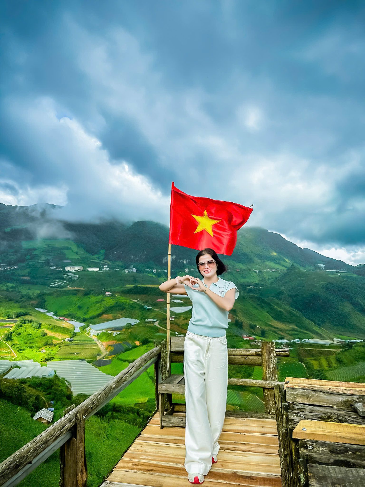 TOUR HÀ NỘI – SAPA – BẢN CÁT CÁT – CÁP TREO FANSIPAN 3 NGÀY 2 ĐÊM