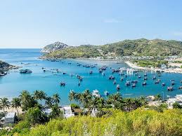 TOUR NHA TRANG HANG RÁI - VĨNH HY - VƯỜN NHO