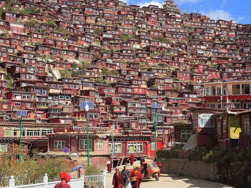 TOUR DU LỊCH HÀ NỘI – THÀNH ĐÔ – TRANG VIÊN MẠN HOA –  CỬU TRẠI CÂU – CÔNG VIÊN GẤU TRÚC - LẠC SƠN ĐẠI PHẬT 6 NGÀY 5 ĐÊM