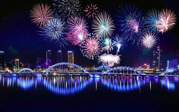 TOUR PHÁO HOA ĐÀ NẴNG 4N3Đ BAY VIETJET AIR 2026
