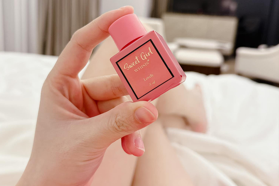 Nước hoa vùng kín Whisis Bí quyết giữ gìn hương thơm quyến rũ cho phái đẹp