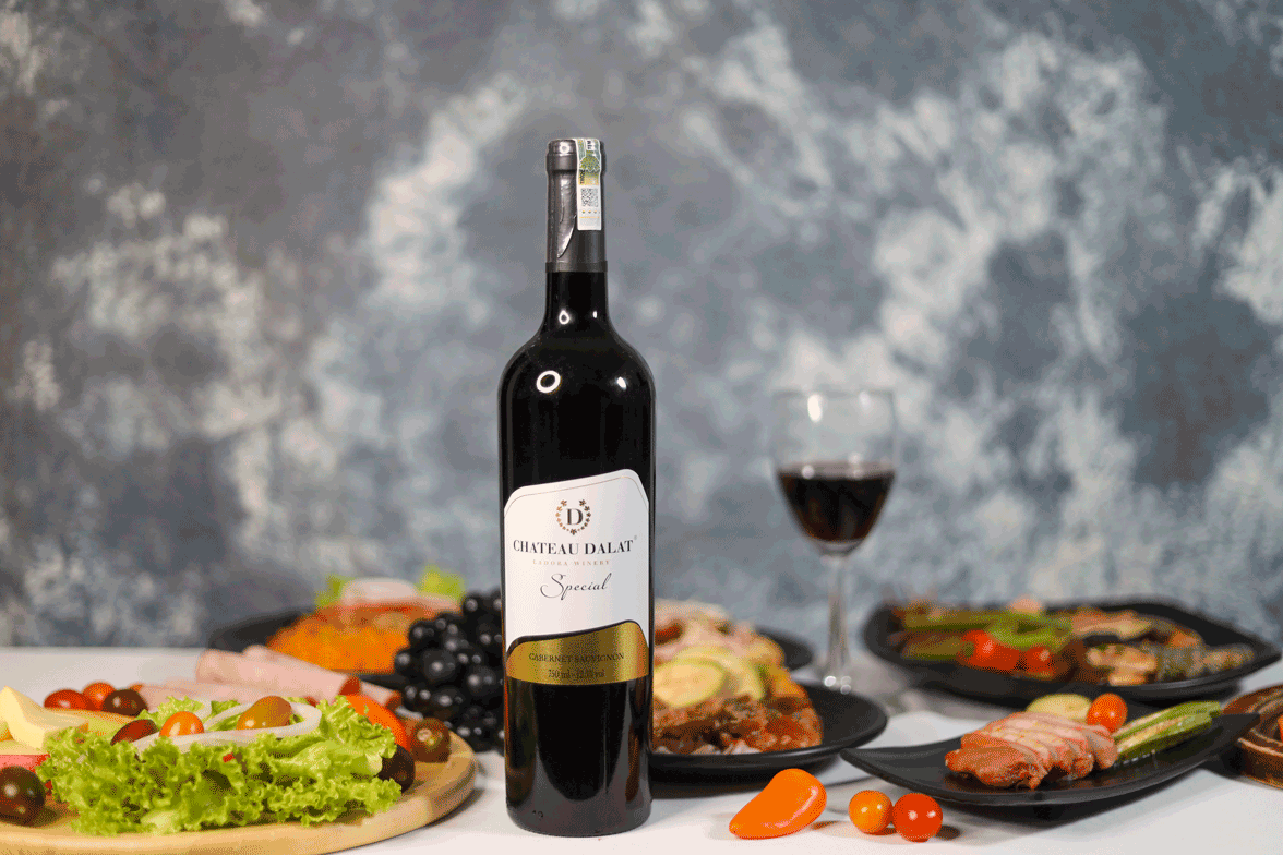 VANG CHATEAU DALAT SPECIAL CABERNET SAUVIGNON 12,5 ĐỘ