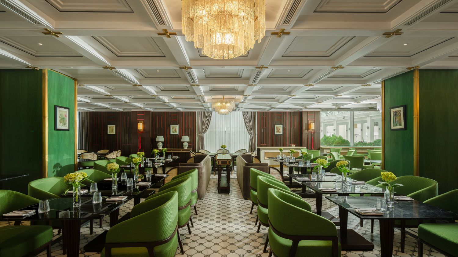 5-Star – Grand Royal Riverside Hue – Fusion Collection