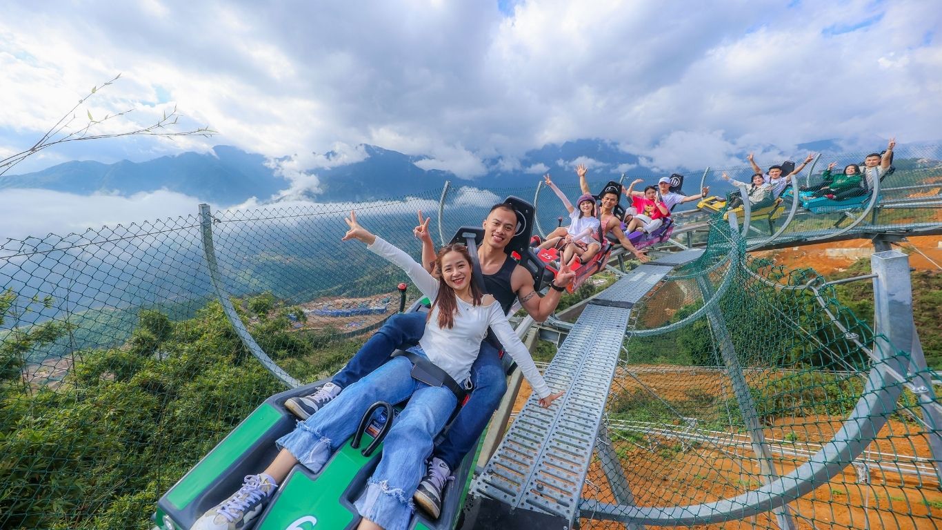 Alpine Coaster Ride – Sun World Fansipan Legend, Sa Pa