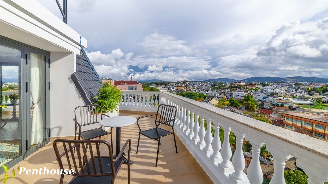 3 Star - Brics Boutique Dalat