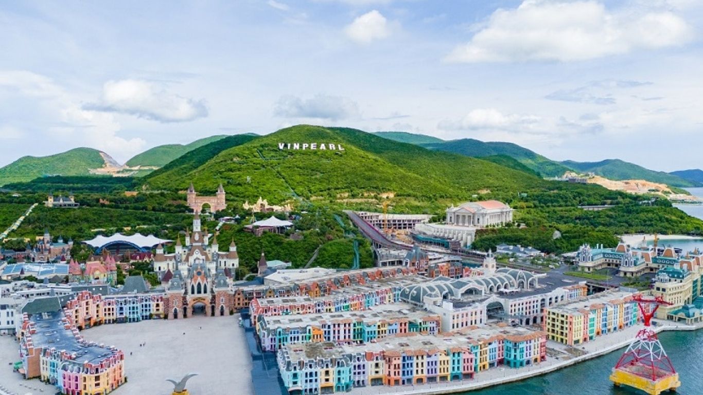 Vinpearl Nha Trang – VinWonders | Harbour | Hon Tam