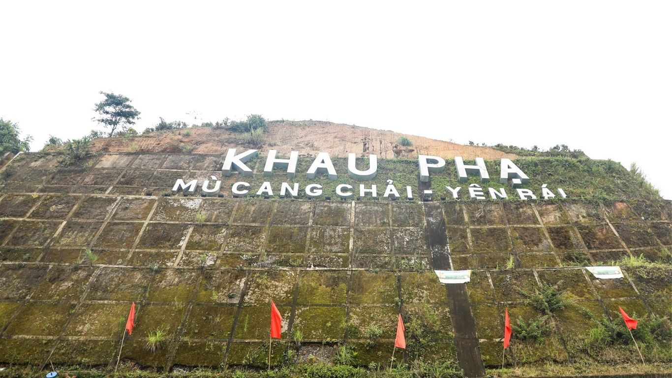[3 Days 2 Nights] Hanoi – Mu Cang Chai – Ngoc Chien Hot Spring Village Group Tour
