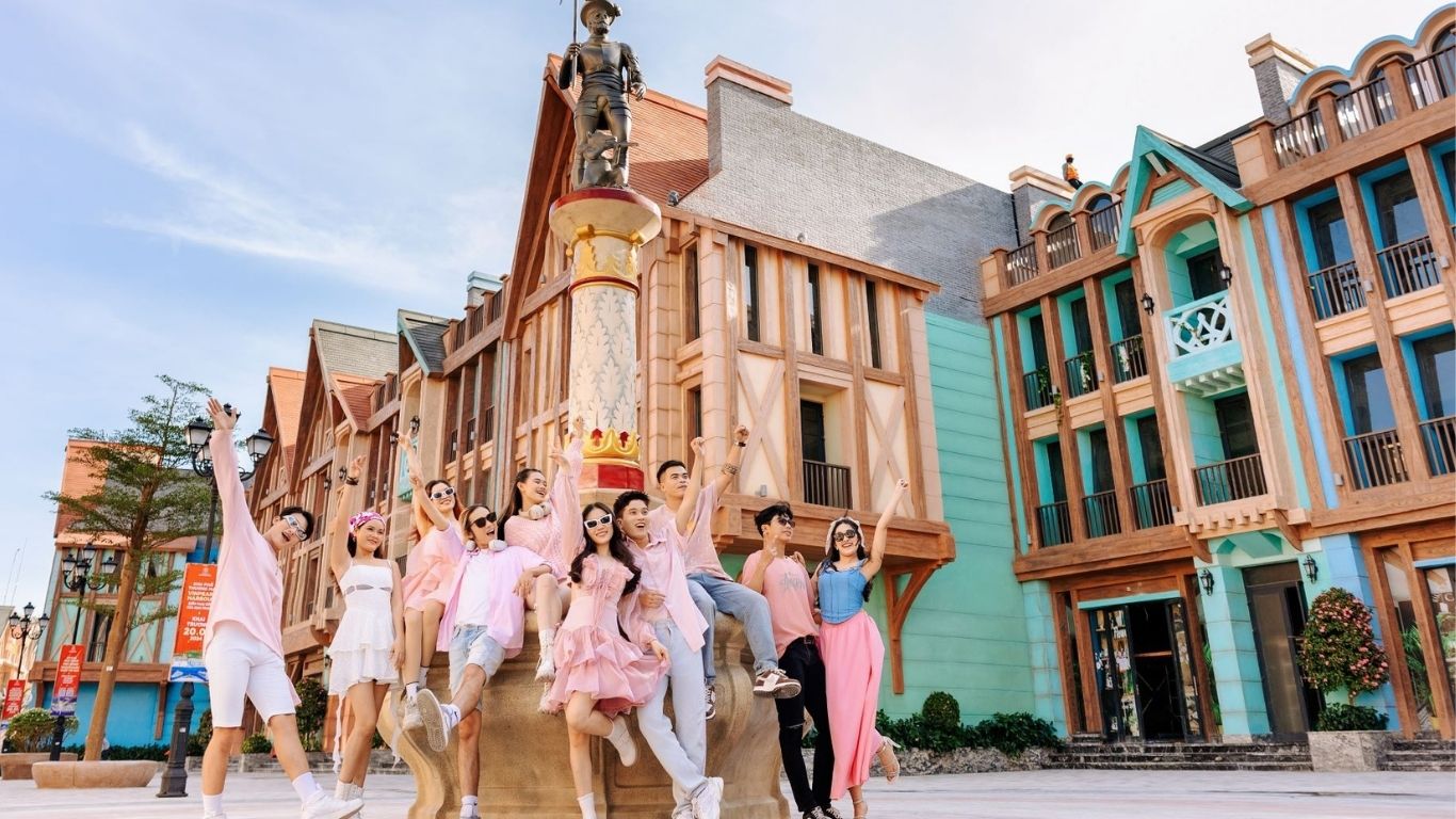 Vinpearl Nha Trang – VinWonders | Harbour | Hon Tam