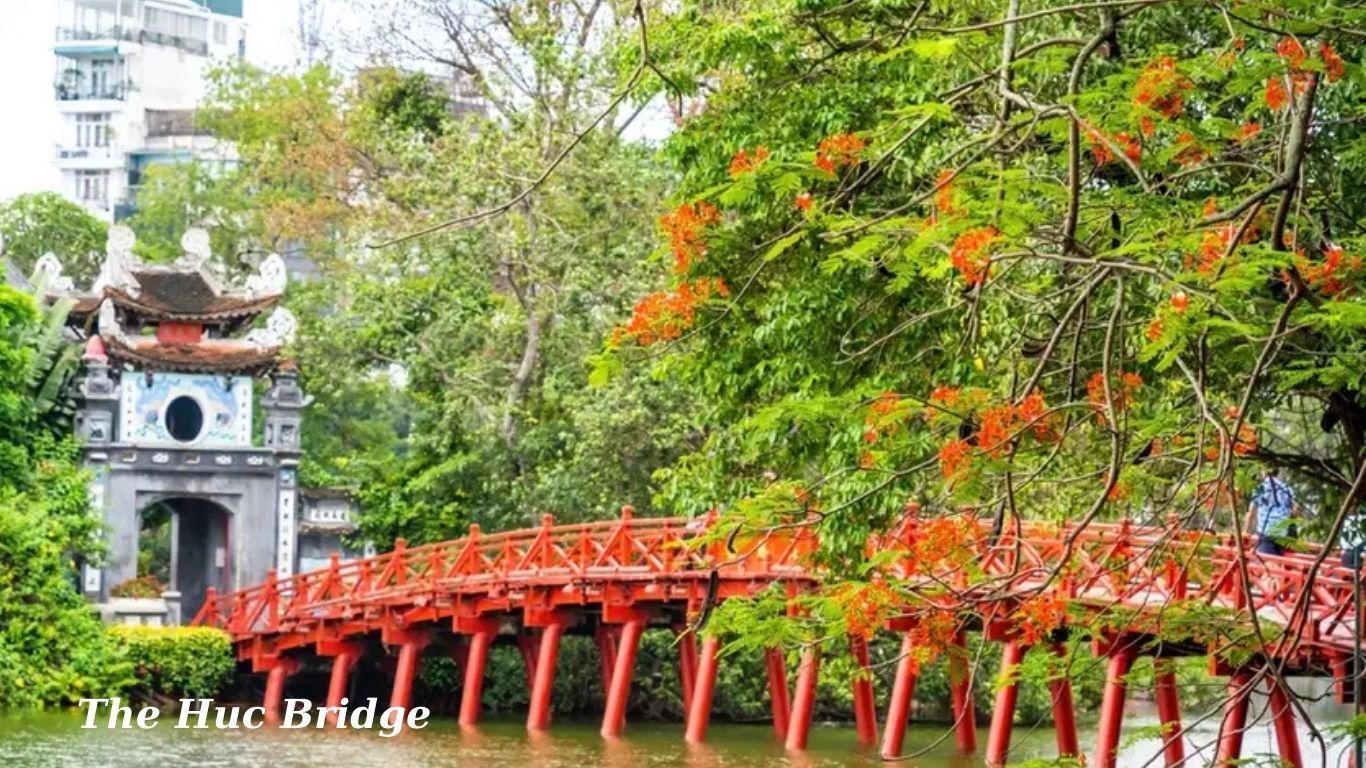 Hanoi – Lan Ha Bay – Ninh Binh – Culture & Cuisine Experience (7 Days / 6 Nights)