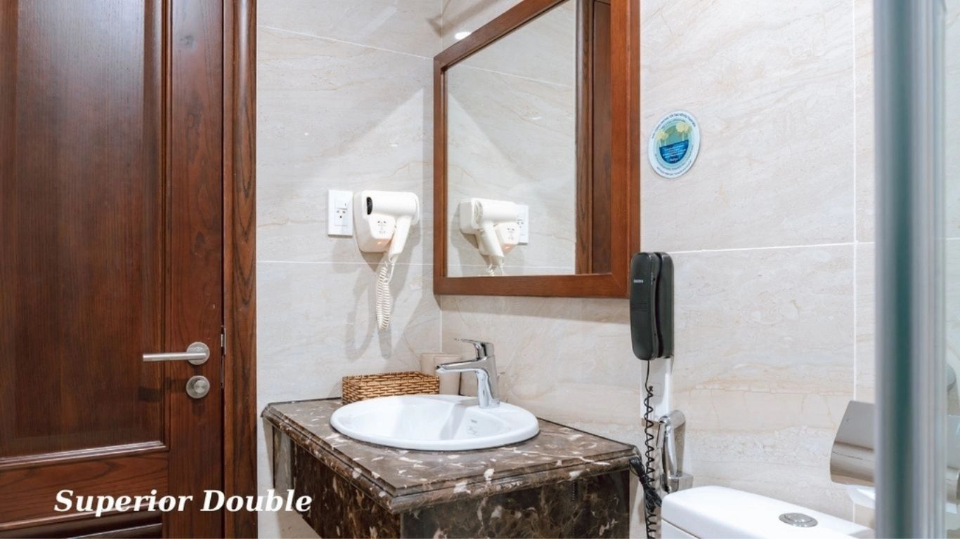 3 Star - Roy Dala Hotel