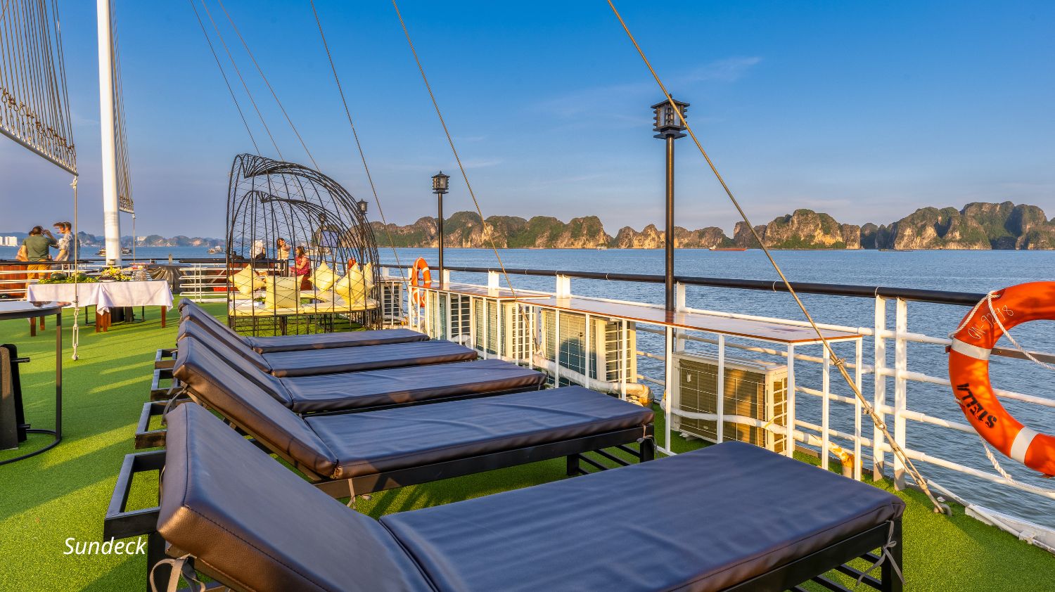 Halong heritage luxury day cruise