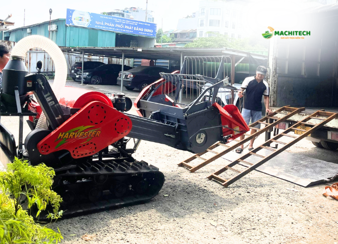 Máy gặt mini có gặt được lúa đổ không? 2