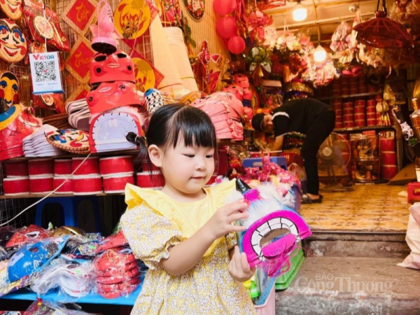 5 sản phẩm để bé gái chơi trung thu thêm tỏa sáng