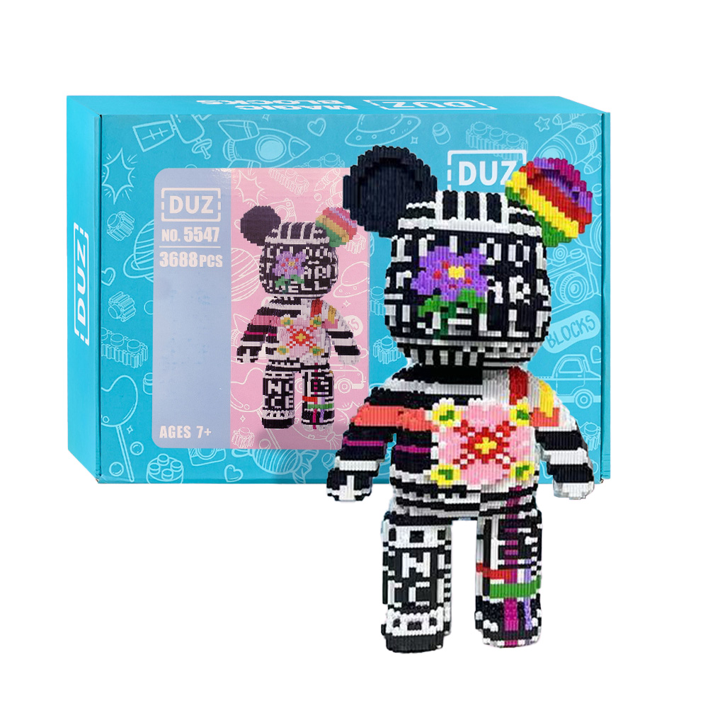 Đồ chơi xếp hình Bearbrick đen trắng họa tiết bông hoa_5547