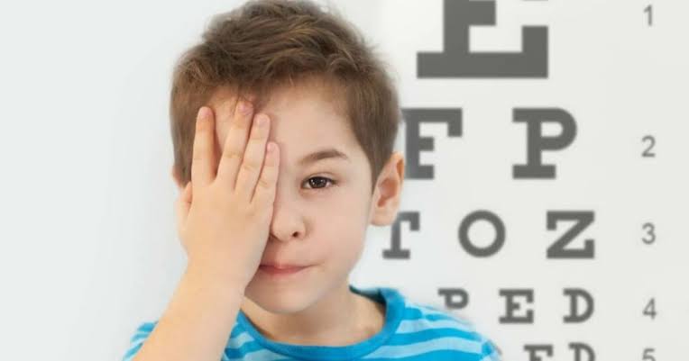 Cận Thị Và Viễn Thị Ở Trẻ Em: Cách Nhận Biết Sớm, Nguy Cơ Nhược Thị & Giải Pháp Can Thiệp