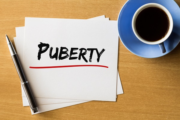 Tuổi dậy thì có cần bổ sung Estrogen không?