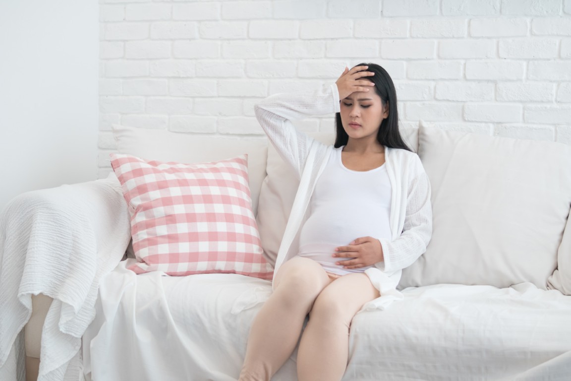 Mẹ bầu thiếu sắt mệt mỏi, nguy cơ thiếu máu trong thai kỳ