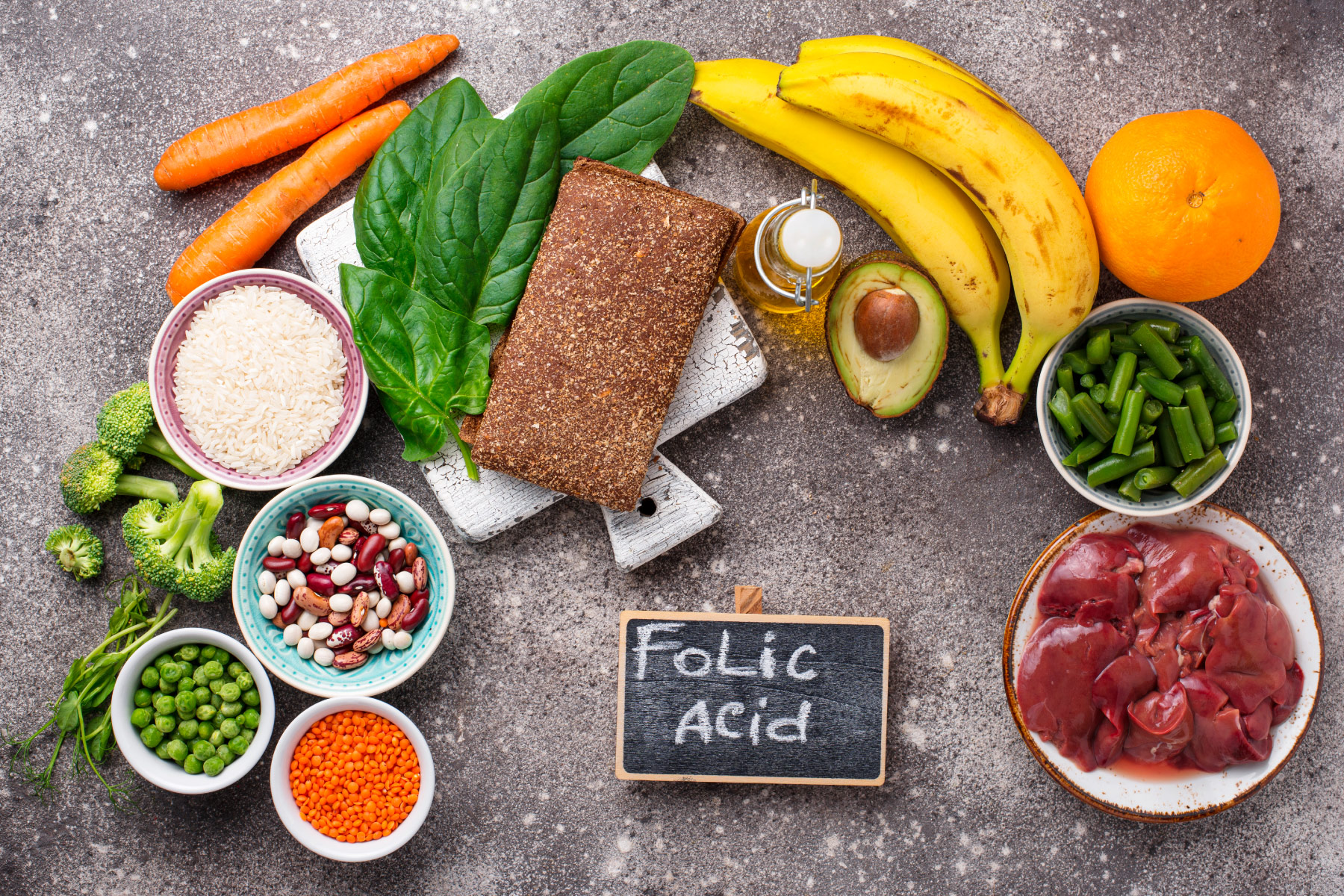 Thực phẩm giàu axit folic cho bà bầu – rau xanh, quả bơ, ngũ cốc nguyên hạt