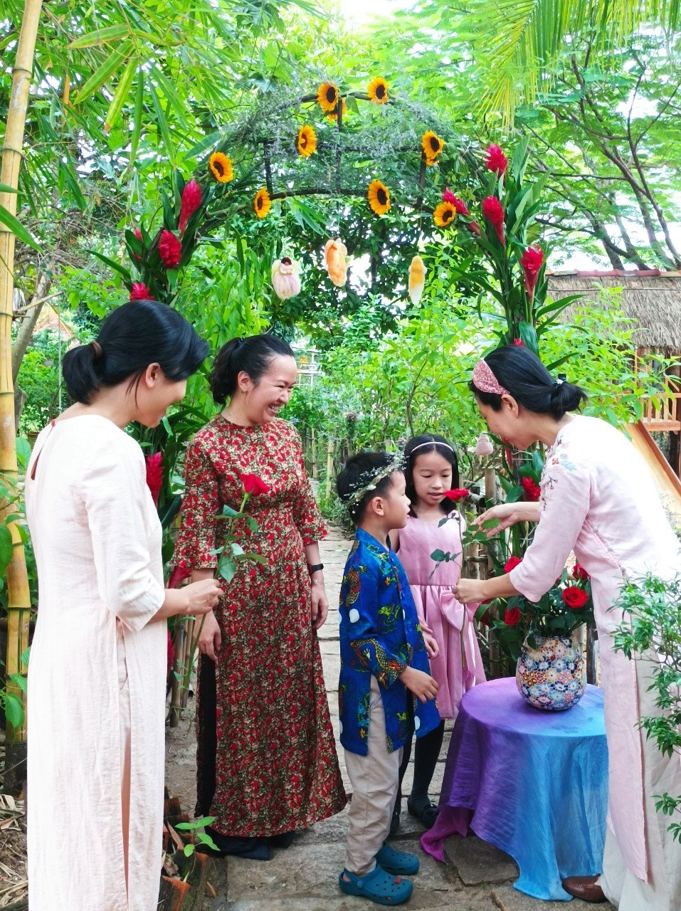 Viết cho bé con lần đầu tiên đi học