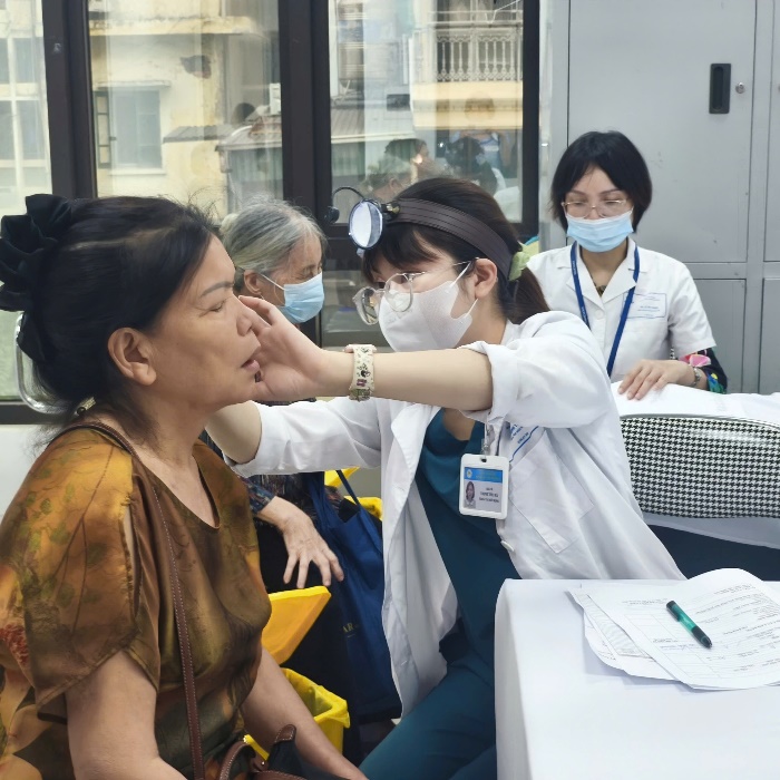 BỆNH VIỆN THANH NHÀN THAM GIA CHƯƠNG TRÌNH KHÁM, QUẢN LÝ SỨC KHỎE NHÂN DÂN PHƯỜNG BẠCH MAI NĂM 2026