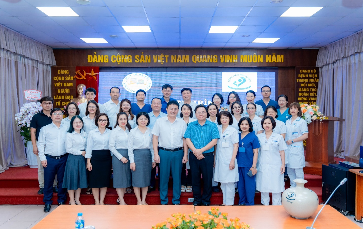 BỆNH VIỆN THANH NHÀN ĐÓN TIẾP ĐOÀN CÔNG TÁC BỆNH VIỆN NHI HÀ NỘI – THẮT CHẶT HỢP TÁC, NÂNG TẦM CHẤT LƯỢNG CHĂM SÓC SỨC KHỎE NHI KHOA