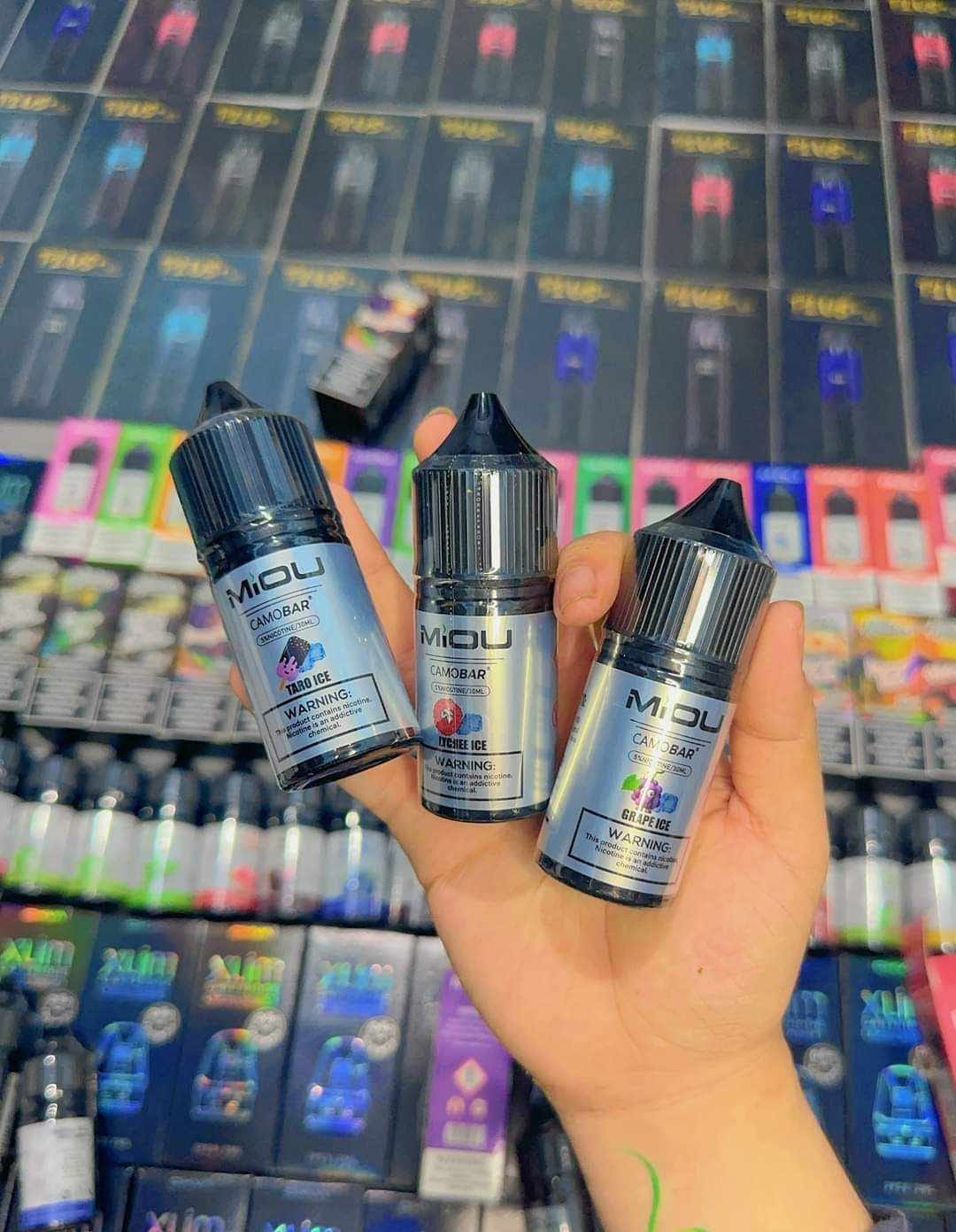 Đánh giá chi tiết và review chai juice MiOU Camobar Saltnic (30ml / 50mg)