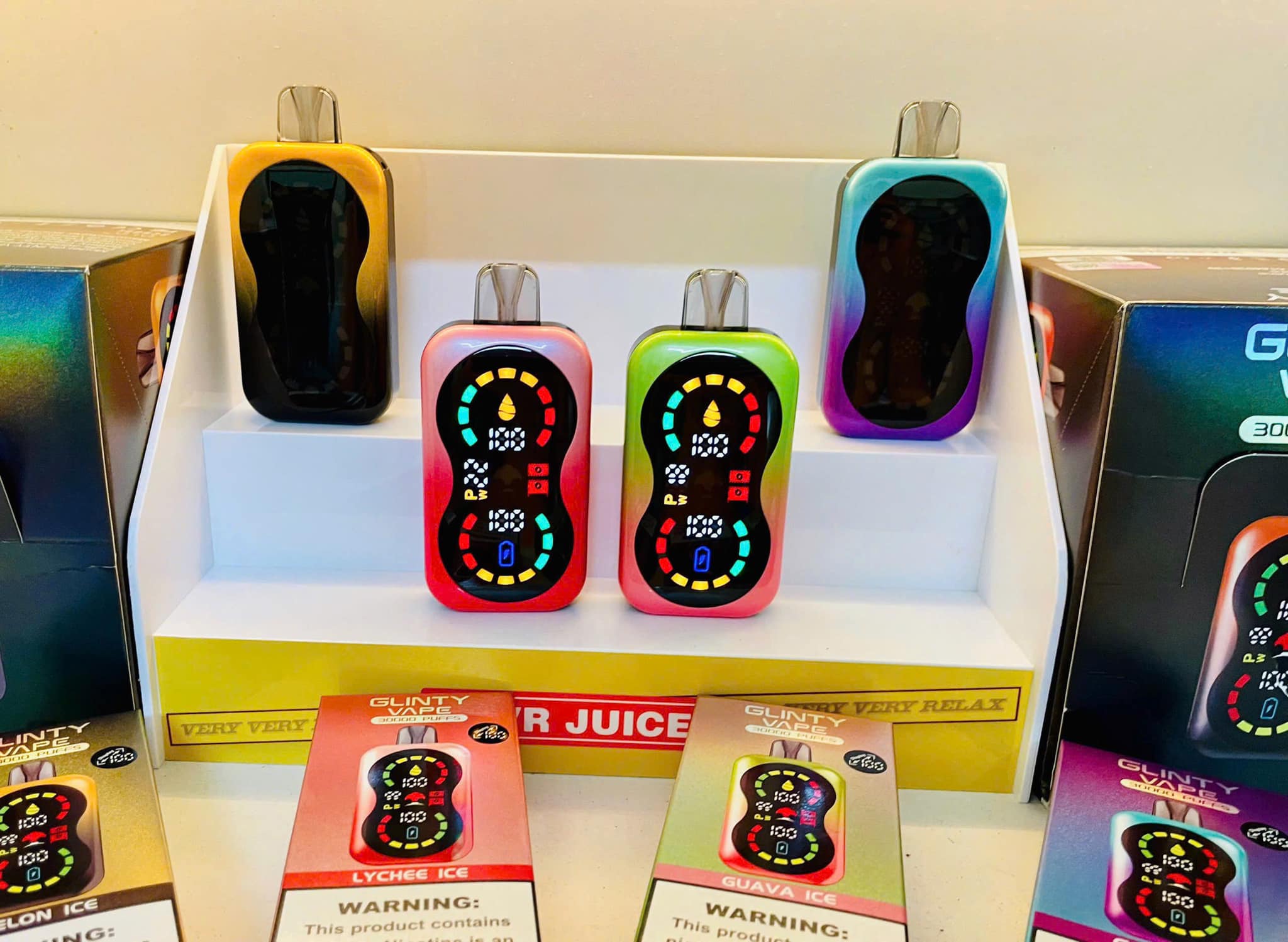 Review chi tiết Pod 1 lần Glinty Vape 30000 Hơi (50mg)