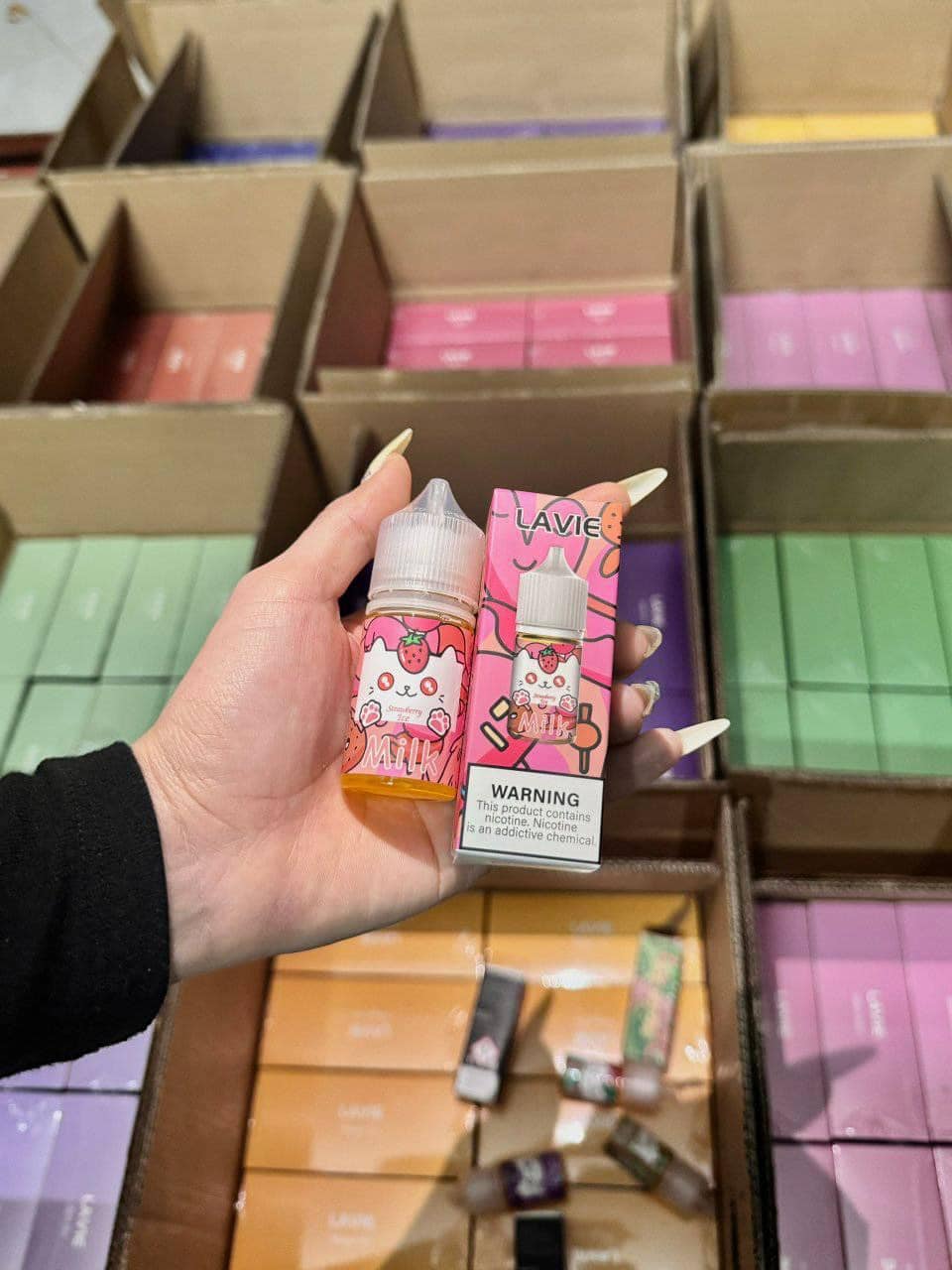 Lavie Milk Strawberry Ice Dâu Tây Lạnh Saltnic (30ml / 50mg)