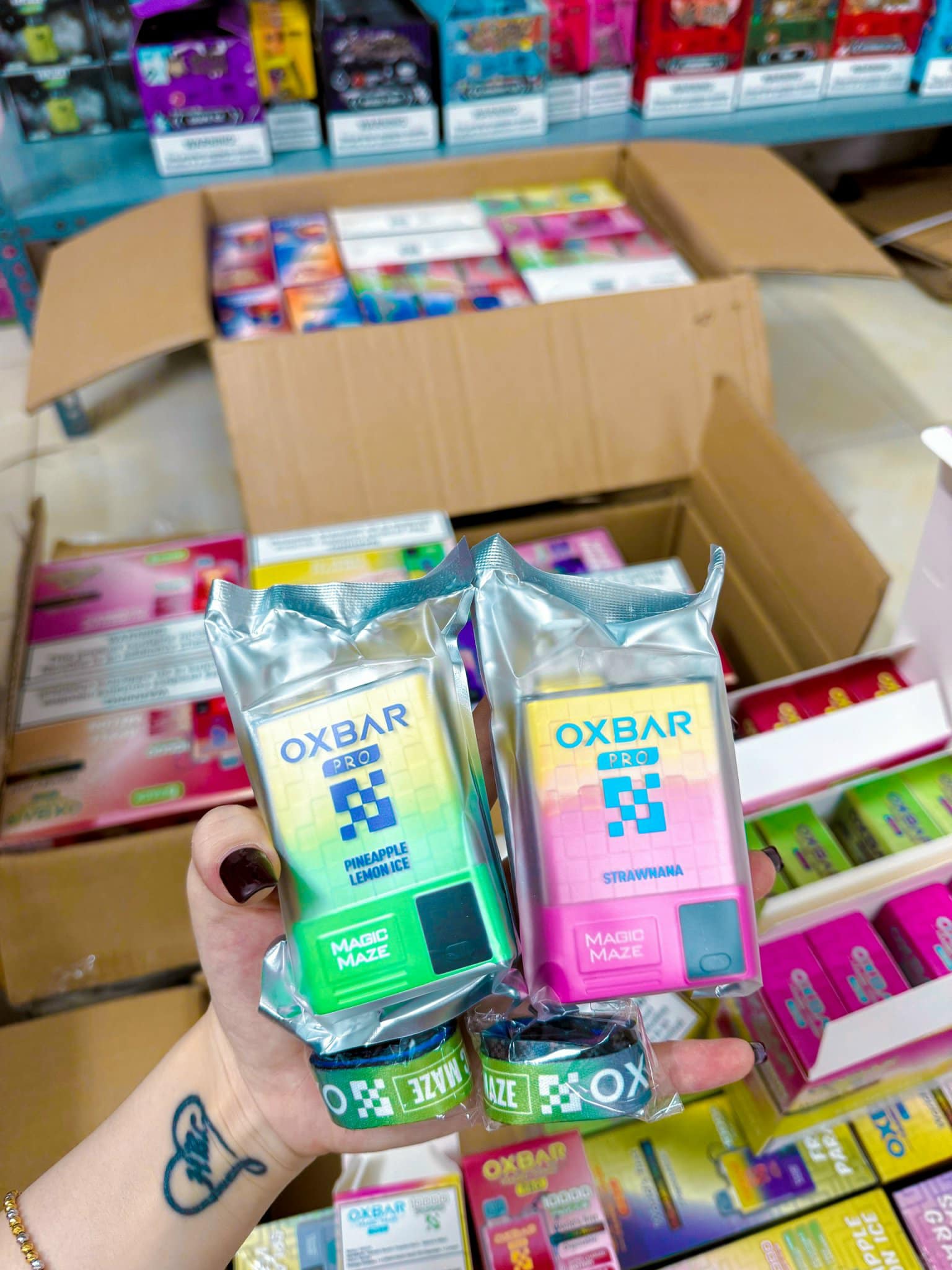Oxbar Magic Maze Pro 10000 Hơi Chanh Dứa Lạnh (50mg) – Pod 1 Lần