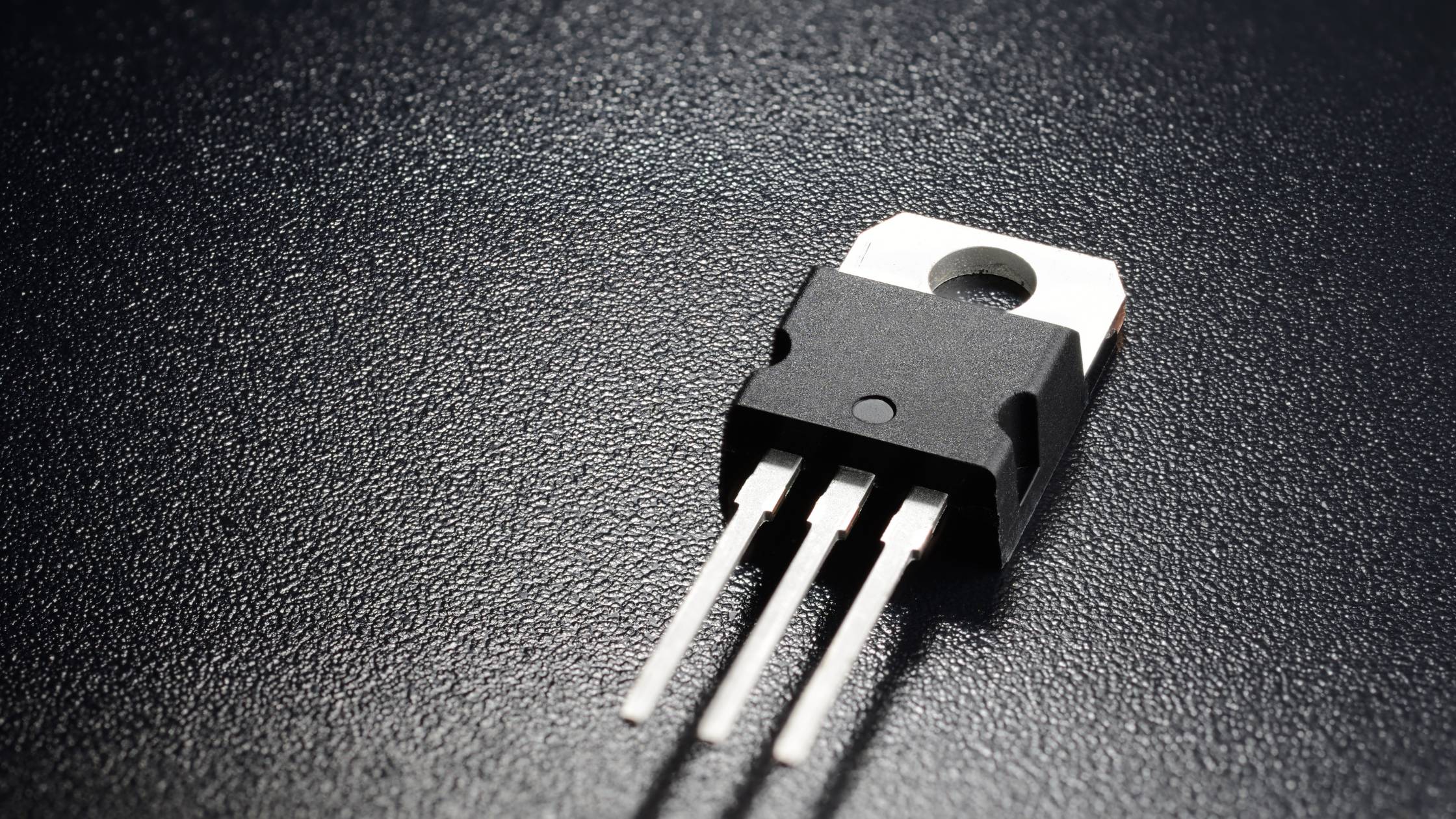 ⚡ Bản đồ mạch thật: Cách lắp IRF3205 trong mạch thực tế