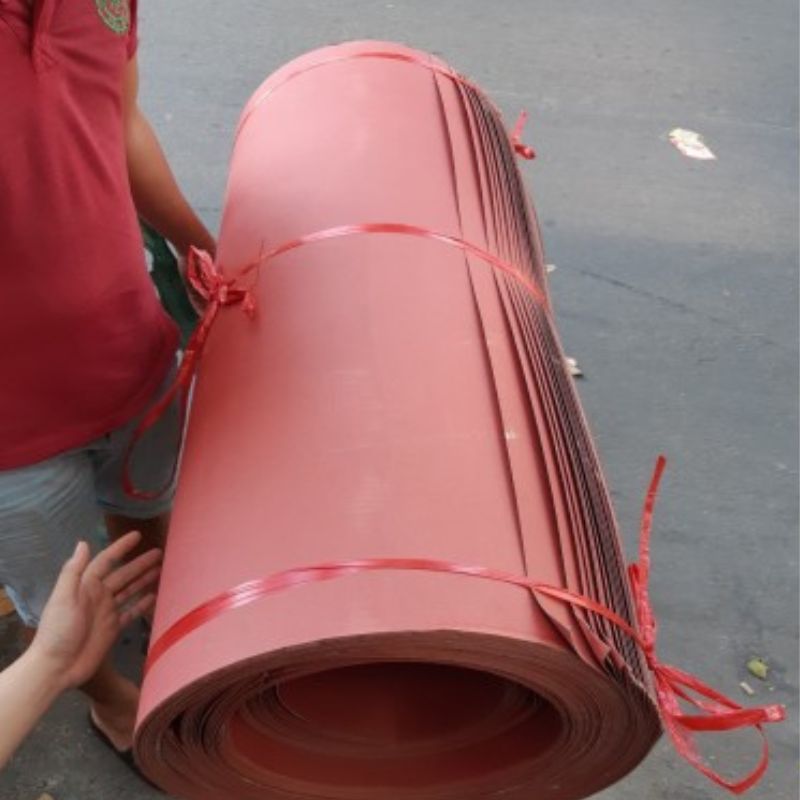 Gặp gỡ khách hàng thân thiết: Chia sẻ về giấy cách điện trong công việc