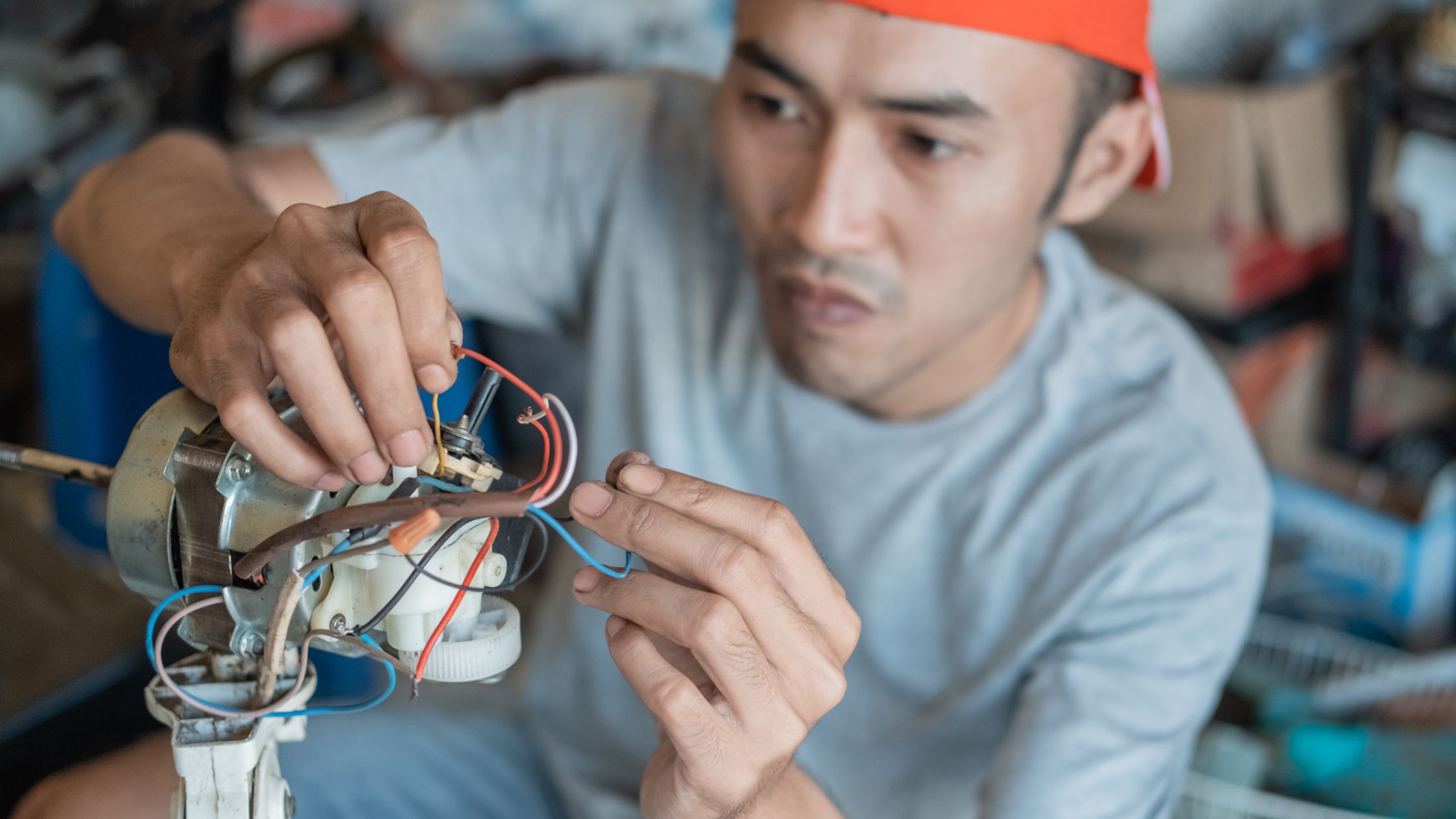 Sửa Tại Nhà – Nên Làm Hay Không? Kinh Nghiệm & Những Điều Cần Chuẩn Bị Trước Khi Nhận Sửa Tận Nơi