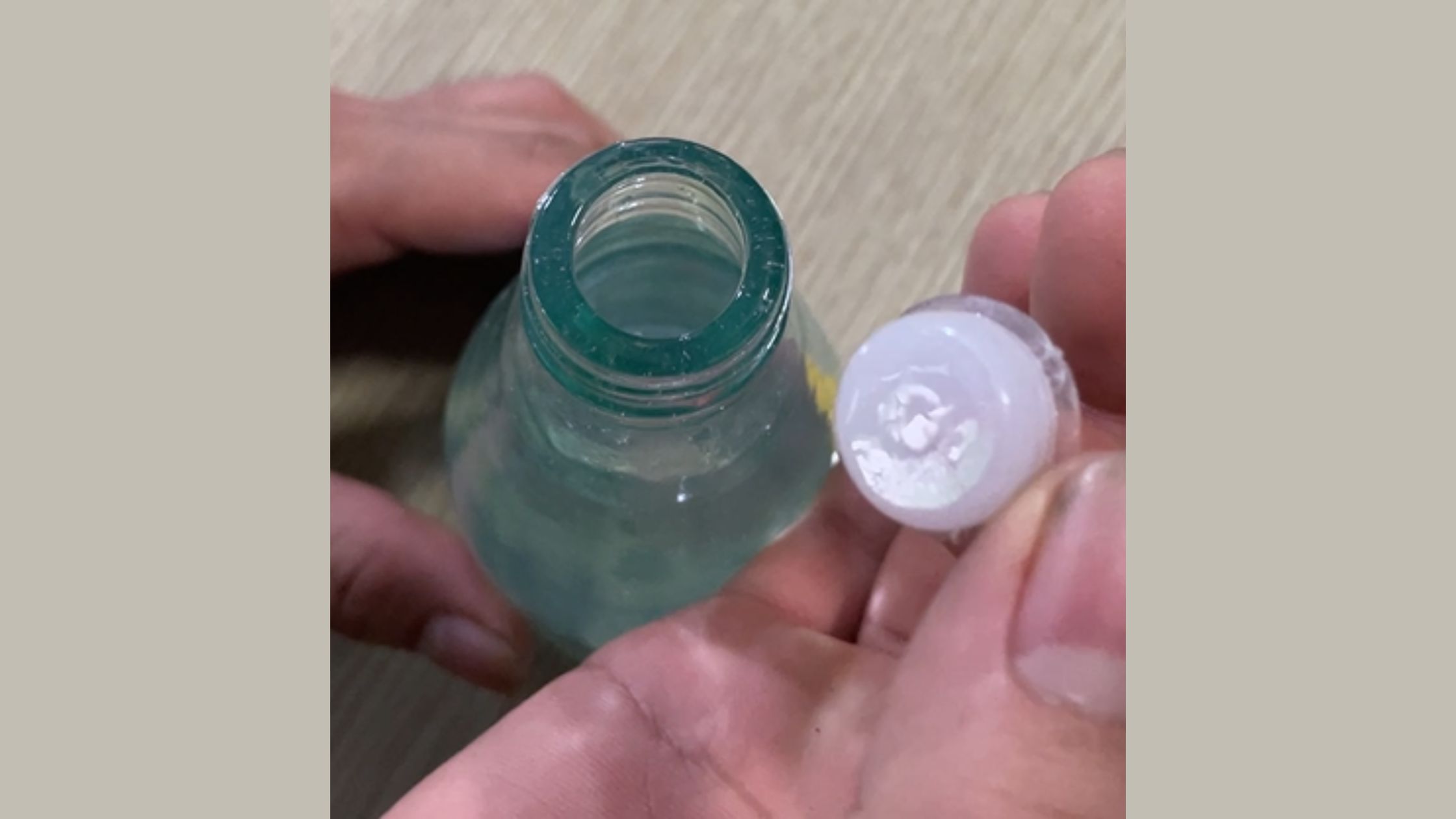 Dung dịch APCO thật – trong suốt, không cặn, không mùi lạ – nắp khít, chai thủy tinh dày.