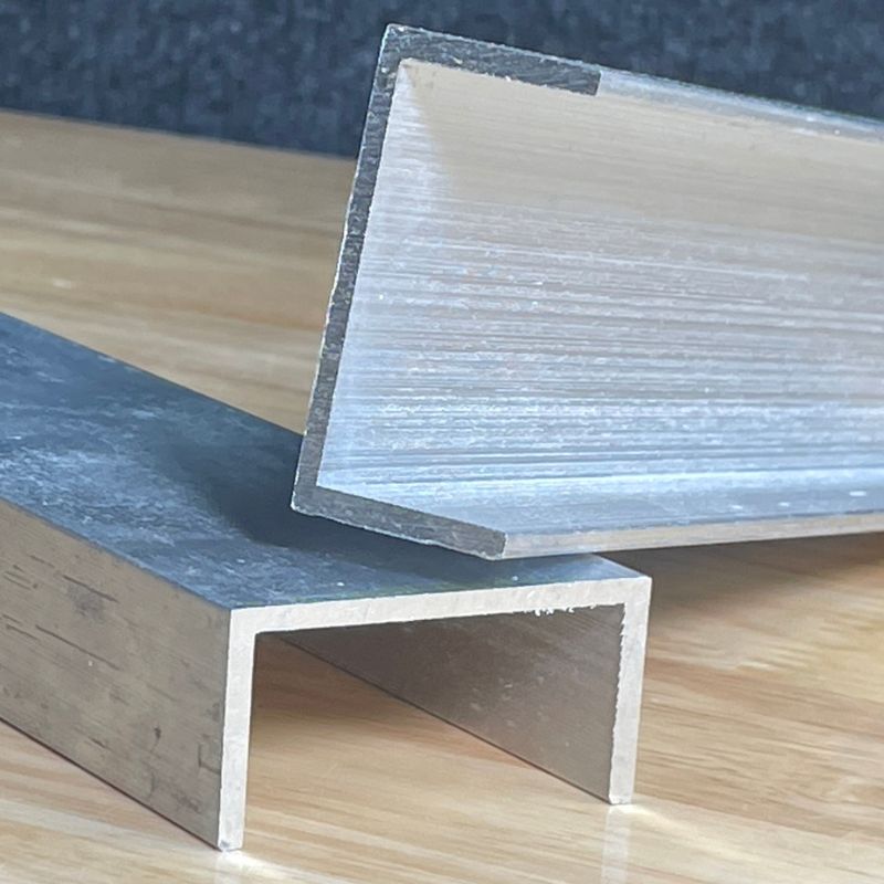 Nhôm Tản Nhiệt Chữ U Dài 130mm