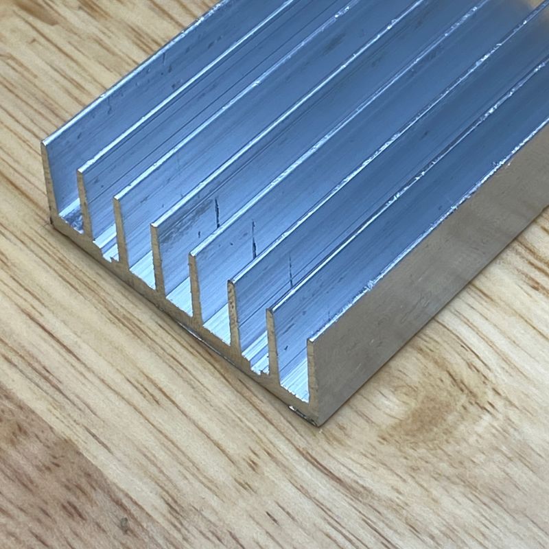Nhôm Tản Nhiệt 8 Cánh Nhỏ 40x43x17mm