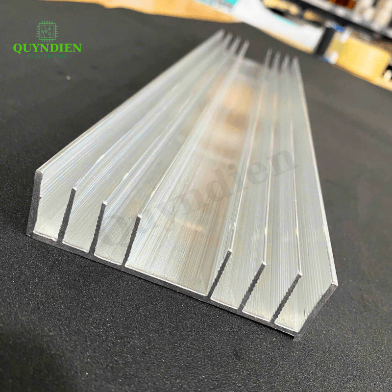 Nhôm tản nhiệt công suất 8 Cánh 400x86x21mm