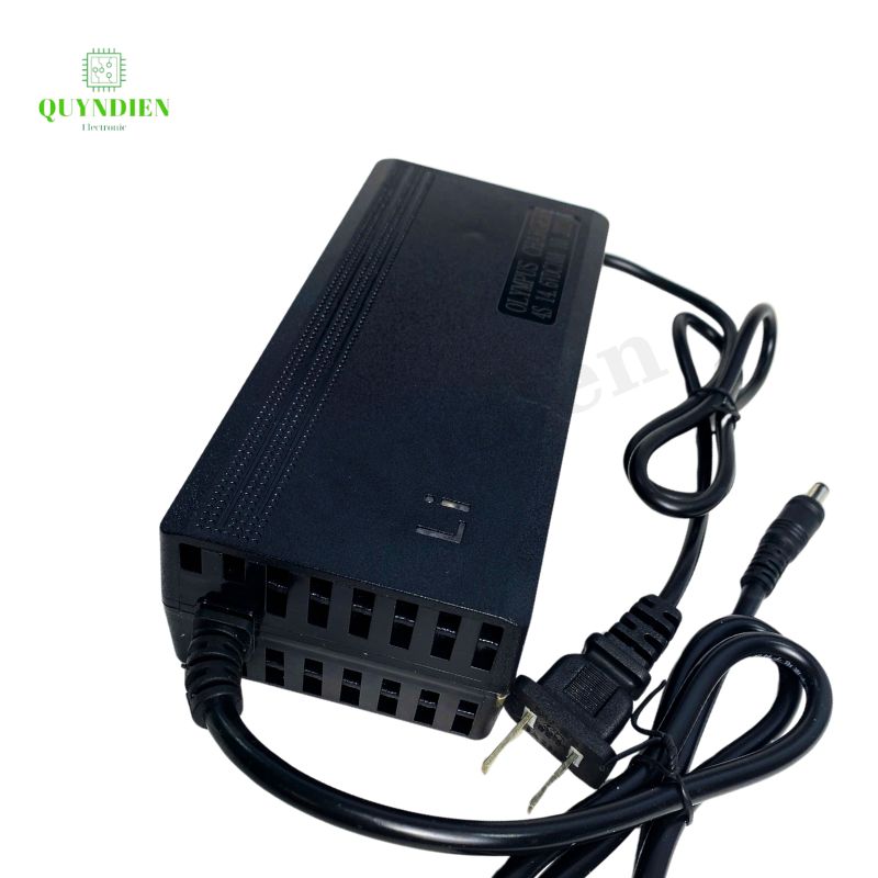 Bộ Sạc Pin Sắt Olympus 4S 14.6V-10A Jack 5.5x2.5mm