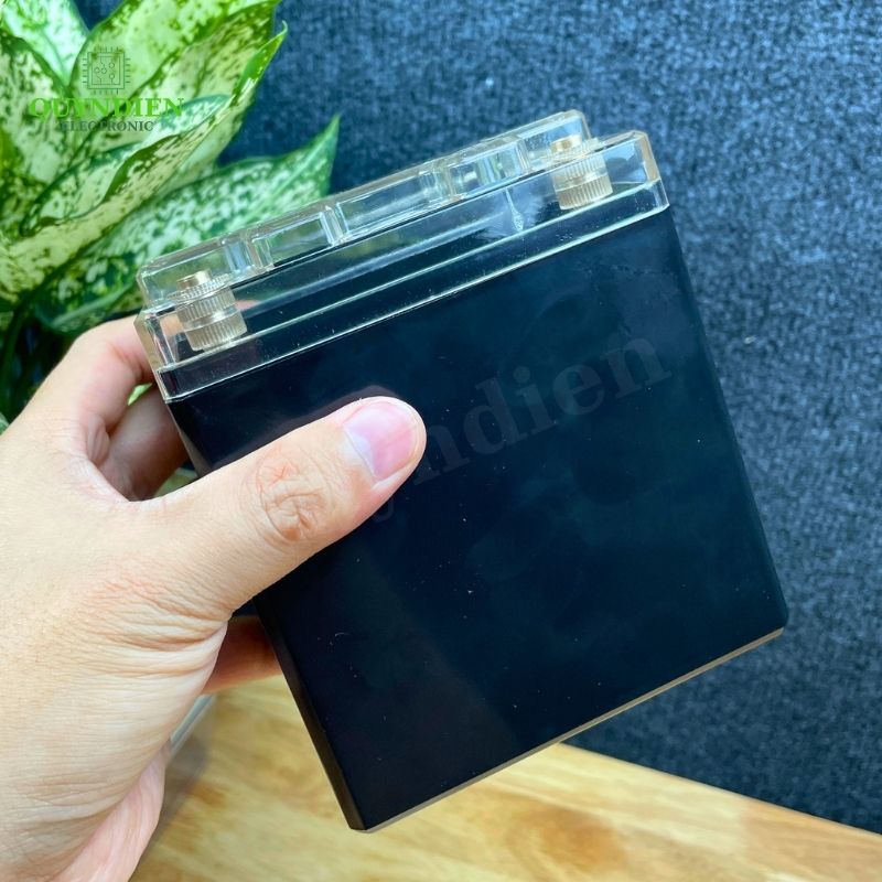 Vỏ Bình Đề Xe Máy YT7 Cọc Tròn Nắp Trong