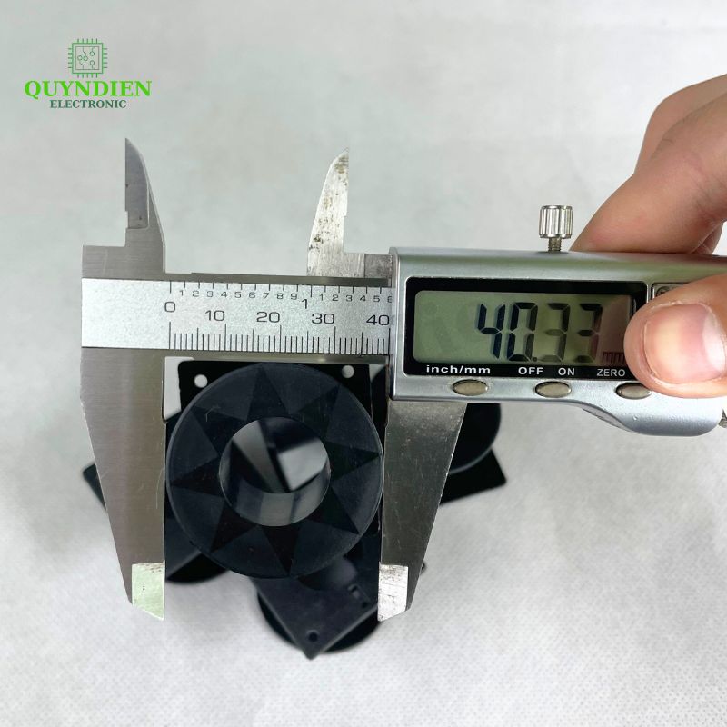 Lõi Khuôn Nhựa Vuông Tròn 40mm Màu Đen