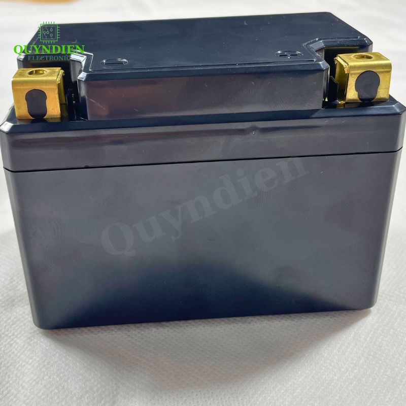 Vỏ Bình Đề Xe Máy YT4 YT5 - Cọc Vuông