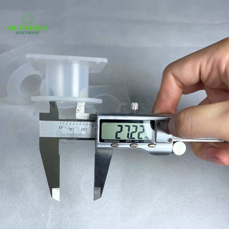 Lõi Nhựa Vuông Tròn 55 Quấn Cuộn Cảm Phân Tần Loa - Màu Trắng Trong