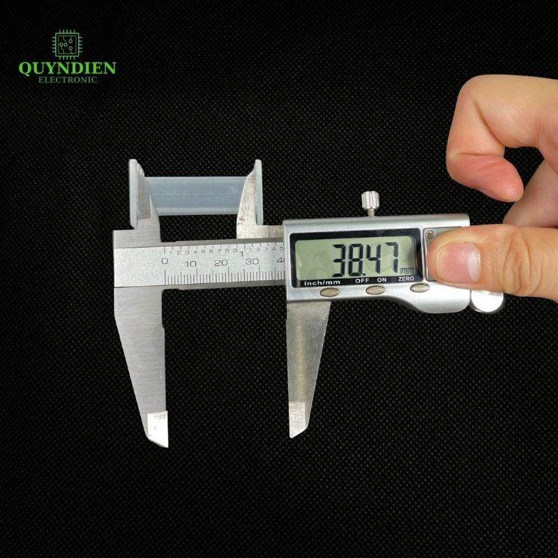 Lõi Nhựa Vuông Dài 42mm Quấn Cuộn Cảm Phân Tần Loa - Màu Trắng Trong