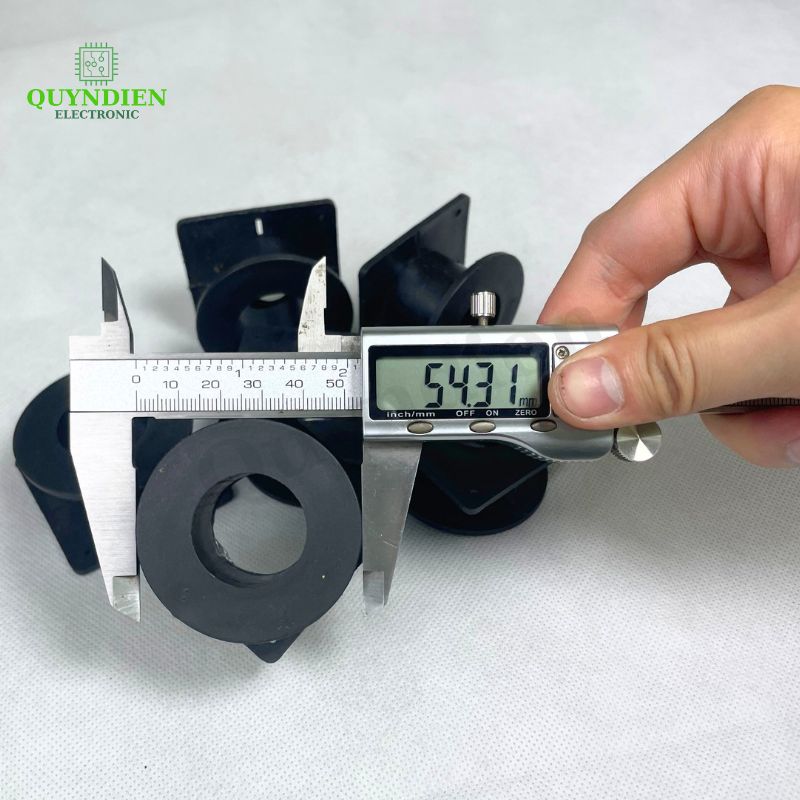 Lõi Nhựa Vuông Tròn 55 Quấn Cuộn Cảm Phân Tần Loa - Màu Đen