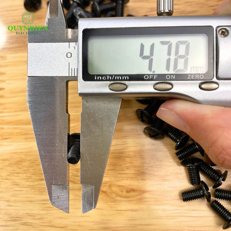 Ốc Vít Đầu Dù Ren Mịn M5=5x10mm Màu Đen